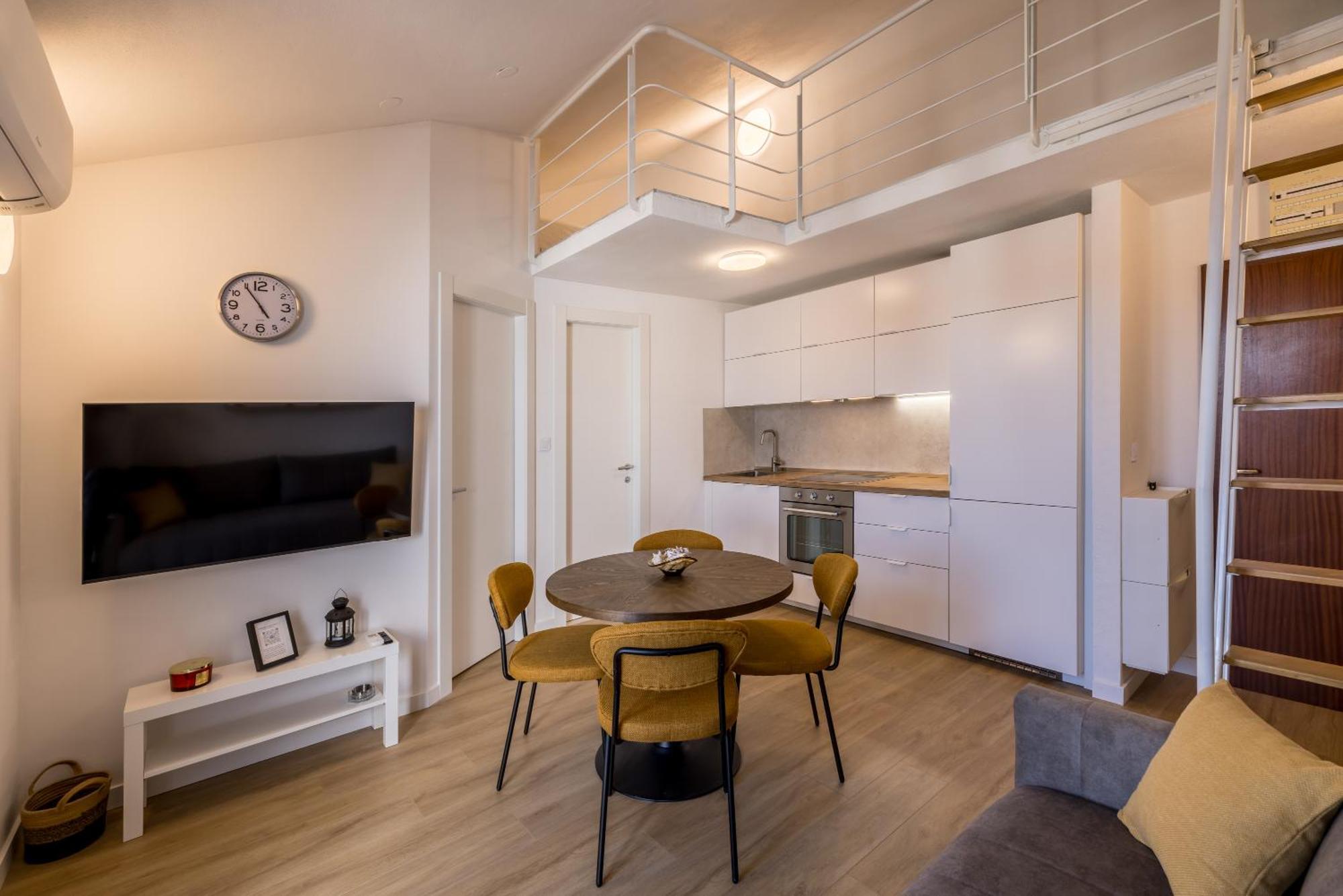 Bolotel Family & Studio Stay المظهر الخارجي الصورة